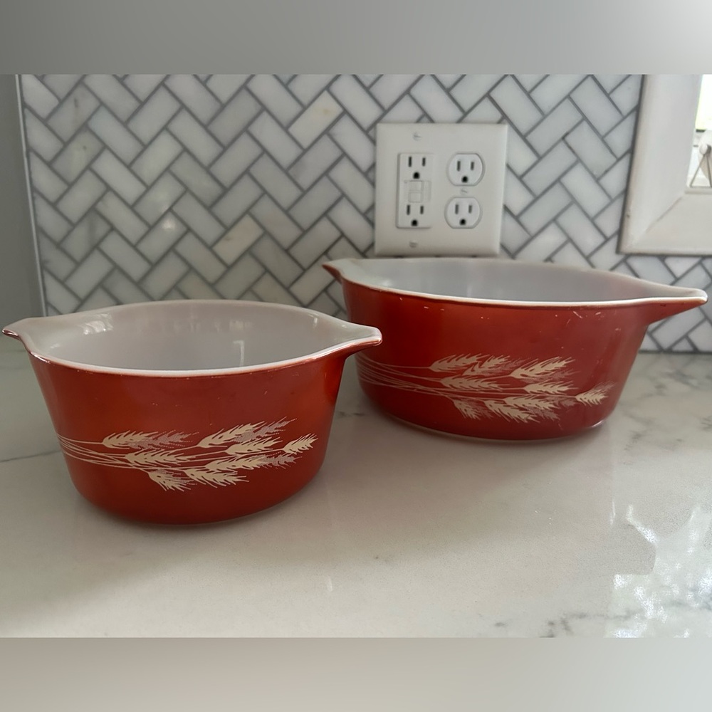 Pyrex Autumn Harvest Wheat Casserole Dishes (set of 2)